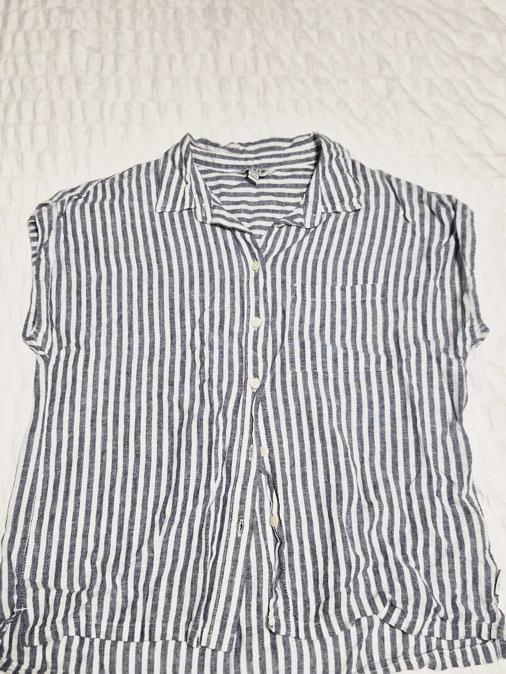 Orvis Navy and White Vertical Stripe Short-Sleeve Button-Down Shirt